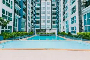 Locals Prio ChiangMai Central Airport Plaza - Ban Sa Parng