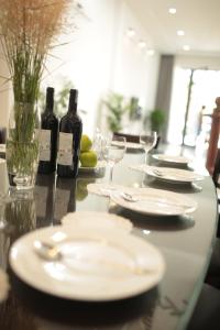 Ben Villa-3 walk to My Khe Beach.