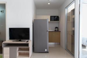 Mosaic Condominium A34M by malai