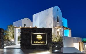 Altera Pars Suites Santorini Greece