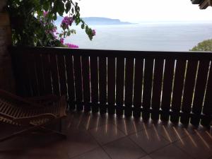 Family Room with Lake View