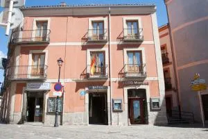 Hostal El Rincón - Avila