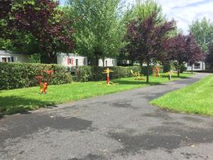 Campings la ferme des 4 chenes : Mobile Home