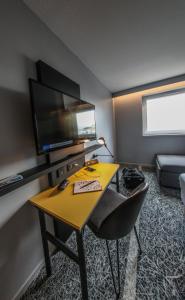 Hotels Ibis Styles Clermont-Ferrand Republique : photos des chambres