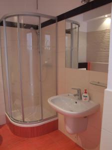 Pokoje i apartamenty przy Sosnowej