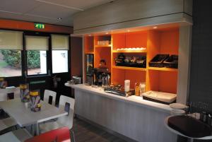 The Crossway Hotel, Part of AG Collection