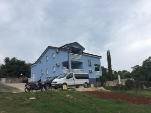 Apartmani Ivković - 3hvězdičkové hotely ve městě Funtana