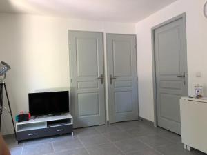 Appartements Mazet « Domaine de la pinede » : photos des chambres