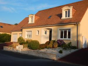 Sejours chez l'habitant Audionniere : Chambre Lits Jumeaux - Vue sur Piscine