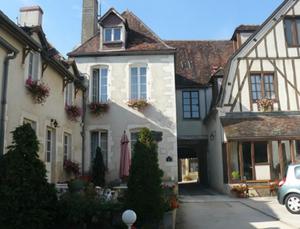 Hotels LOGIS HOTEL - Le Relais Saint Vincent : photos des chambres