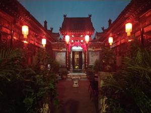 Pingyao Ancient City Zhengxin Caotang Inn