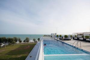 Mosaic CondominiumA62M by malai