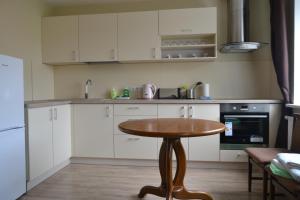 Sporta street apartment (600m from the sea)