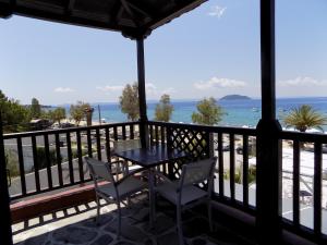 To Kastro Halkidiki Greece