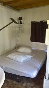 Campings La Ptite Ferme de Caro : photos des chambres