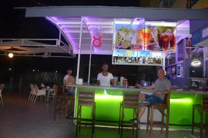 Rose Garden Apart Hotel