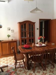 casa vicino mare ( sea rocks cottage)