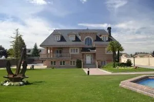 Los Olivos - Miguel-Ibáñez