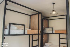 Friends Guesthouse & Hostel