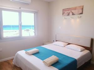 Panoramic sea view apartment