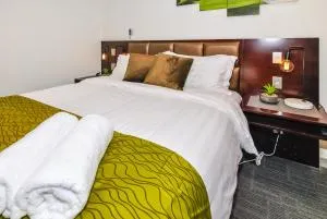 新地苑汽车旅馆 - Newlands