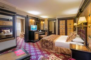 Family Suite room in Club Hotel Sera