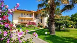 Nikolaidis House - Sykiá