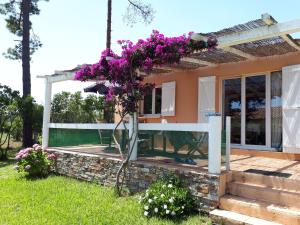 Maisons de vacances Mini Villa a 100m de la mer avec prise de recharge elec privative : photos des chambres