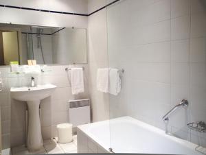 Hotels Hotel Concordia Le Mans Centre Gare : photos des chambres