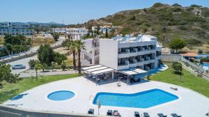 Madison Boutique hotel, 
Faliraki, Greece.
The photo picture quality can be
variable. We apologize if the
quality is of an unacceptable
level.