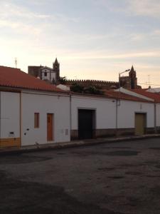 CASA NA VILA HISTÓRICA DE MOURÃO