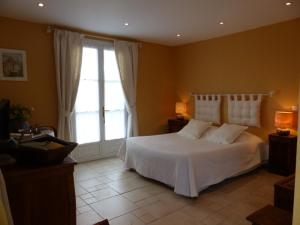 B&B / Chambres d'hotes Les Amandines : photos des chambres