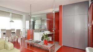 Metro Suites