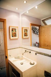 Chambre de charme coeur de village photo 15