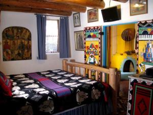 Suite with Garden View room in La Dona Luz Inn an Historic B&B