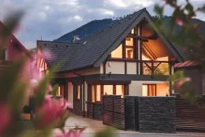 Horvát Family Residence - Madočany