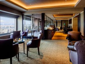 Kobe Bay Sheraton Hotel & Towers