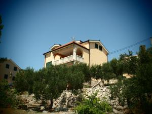 Apartment Buki