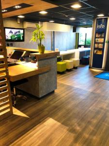 Hotels Ibis Budget Le Havre Les Docks : photos des chambres