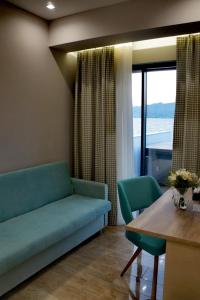 Aianteion Bay Luxury Hotel & Suites Salamina Greece