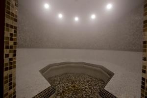 Royal Grand Hotel and Spa -Inclusive and Free beach accsess