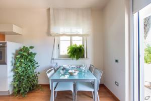 Appartamento con 1 Camera da Letto e Balcone (4 Adulti)