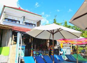 Warung Jemeluk & Home Stay