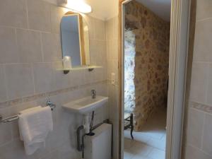B&B / Chambres d'hotes Cafe de la Place Gite & Chambres d'hotes 