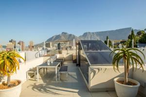 Cape Life - De Smit Luxury Rental