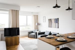 LuxLux Apartments Silver Dove