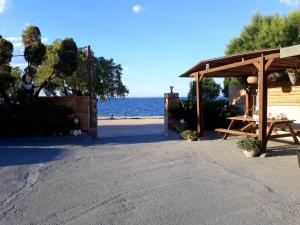 Almirikia Apartments & Rooms Evia Greece