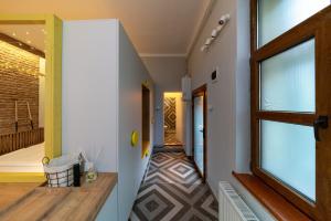 The yellow umbrella studio