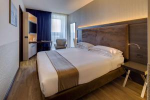 Superior Queen Room with Balcony room in Best Western Plus Hotel Farnese