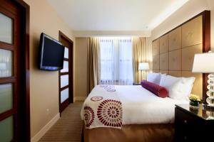 Room #2185125 room in Millennium Knickerbocker Chicago